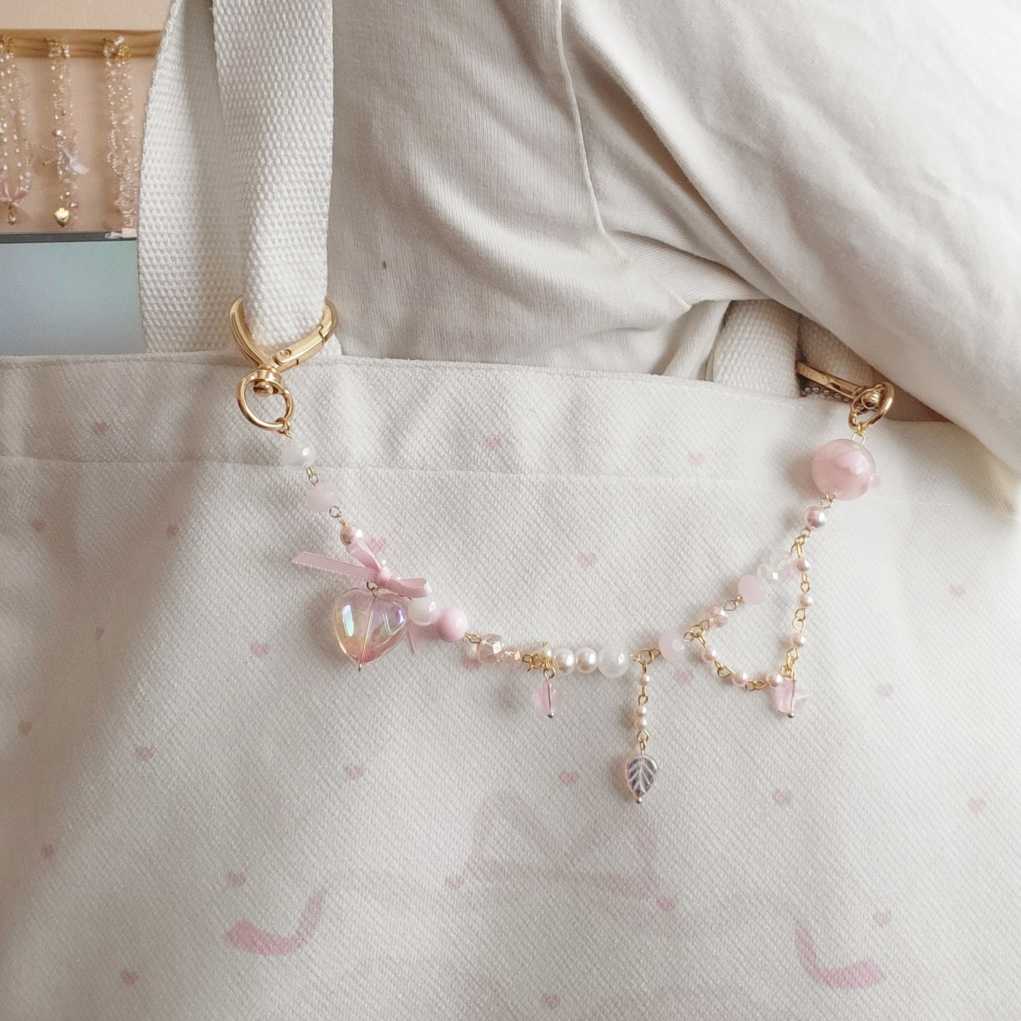 Amara Bag Chain