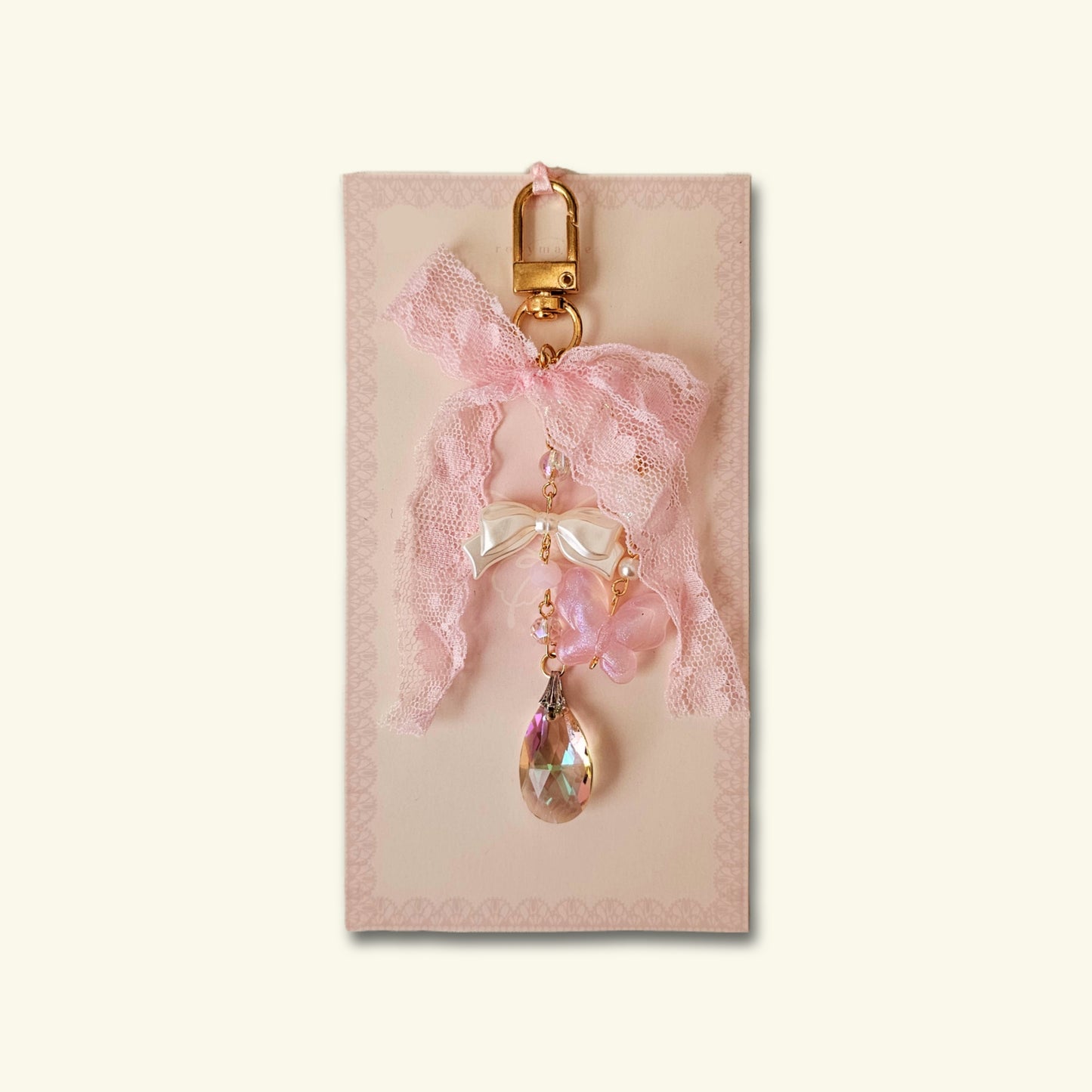 Konbini 4.0 Exclusive Keychains